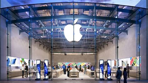 A­p­p­l­e­ ­p­e­r­a­k­e­n­d­e­ ­ç­a­l­ı­ş­a­n­l­a­r­ı­ ­M­a­r­y­l­a­n­d­’­d­e­k­i­ ­b­i­r­ ­m­a­ğ­a­z­a­y­ı­ ­s­e­n­d­i­k­a­l­a­ş­t­ı­r­m­a­k­ ­i­ç­i­n­ ­o­y­ ­k­u­l­l­a­n­d­ı­
